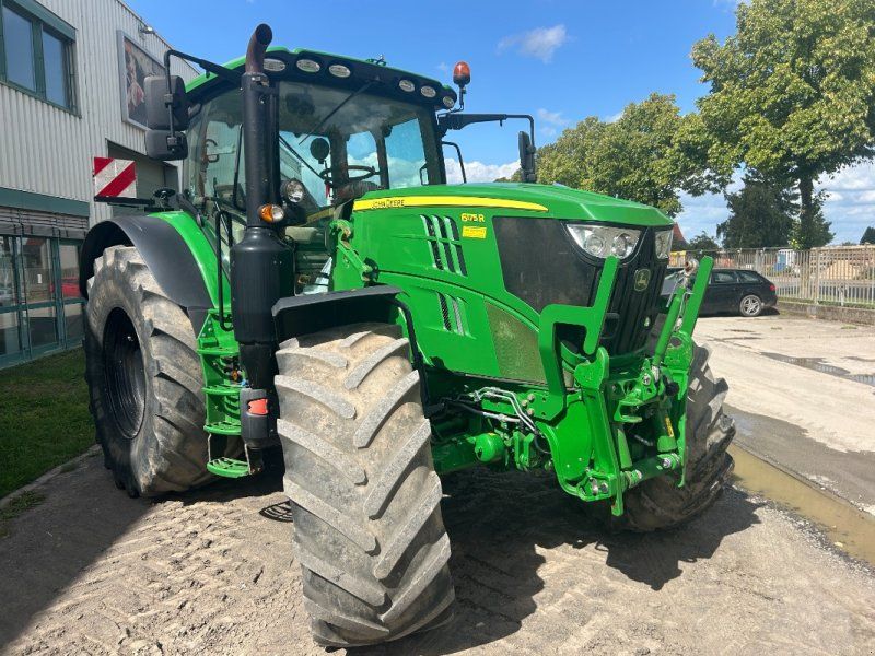 John Deere 6175R
