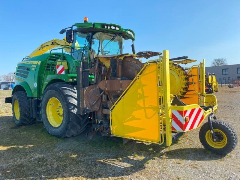 John Deere 8500