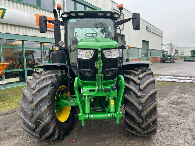 John Deere 6R185
