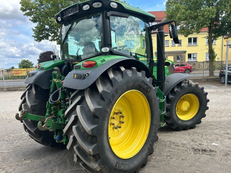 John Deere 6150R