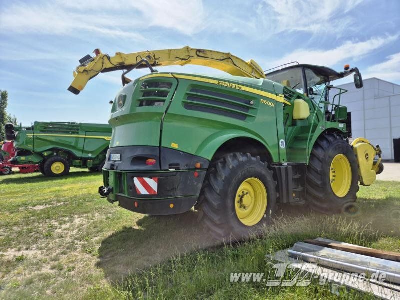 John Deere 8600i