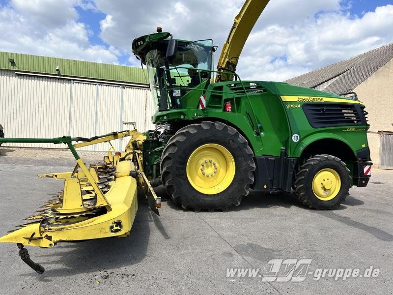 John Deere 9700i