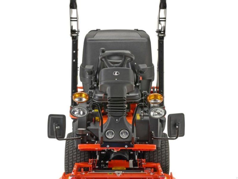 Kubota FC3-221E