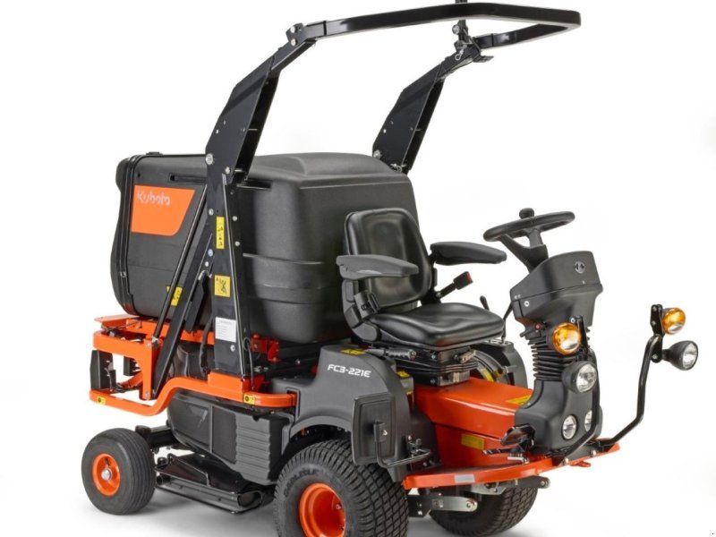 Kubota FC3-221E