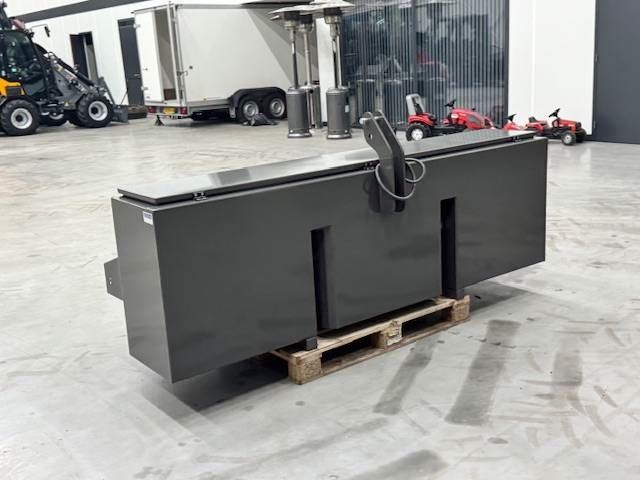 Fendt Frontkist, opbergbox