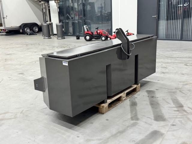 Fendt Frontkist, opbergbox