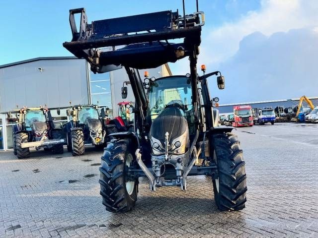 Valtra G115 hitech, 1625 uur, G4 voorlader!