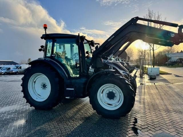 Valtra G115 hitech, 1625 uur, G4 voorlader!