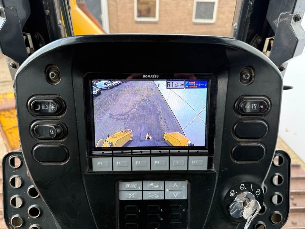 Komatsu D61PX-24 - 6-Way Blade / Ripper Valve / Camera