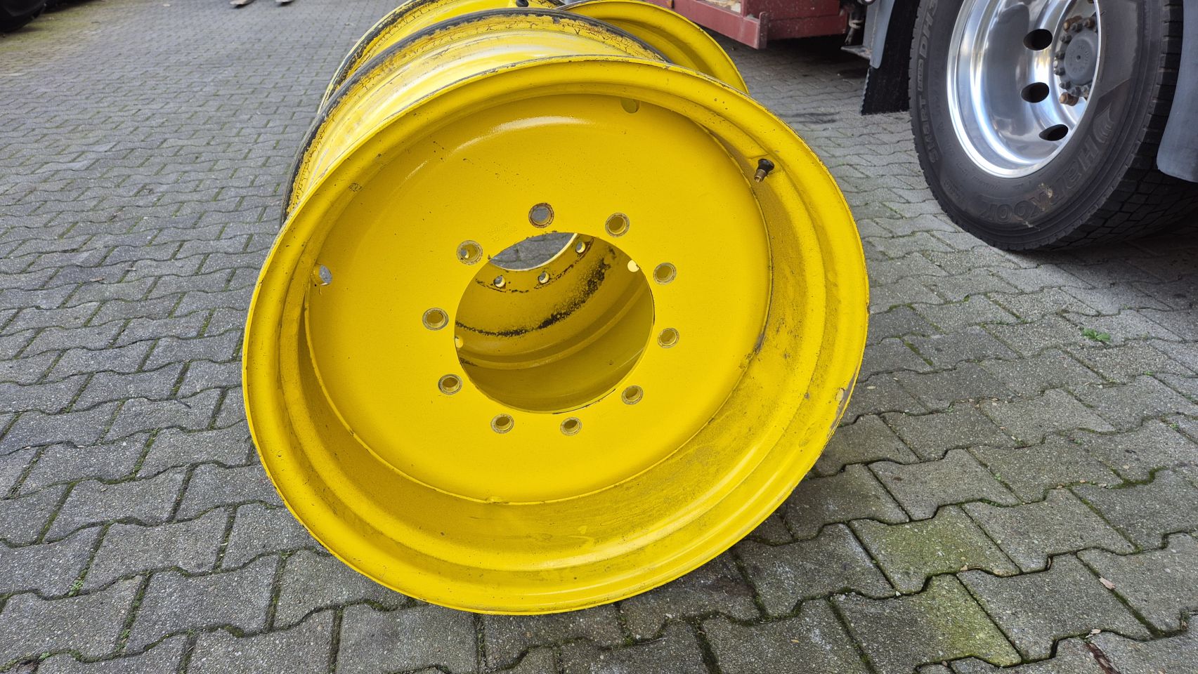 JOHN DEERE 15x28 velgen Titan 10 gaats