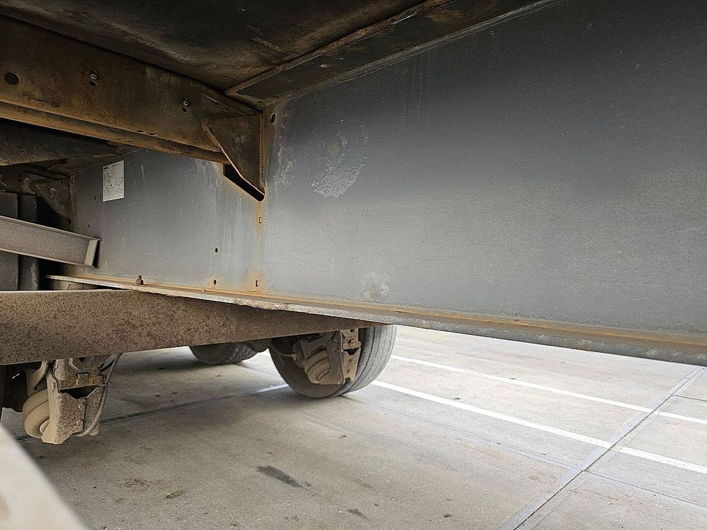 KRONE SD dropsides lift axle