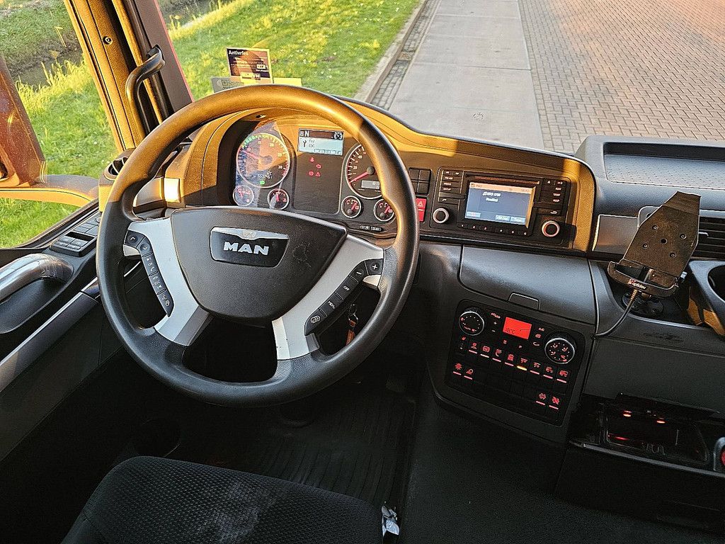 M.A.N. 26.440 TGS lx 6x2-2 bls 554tkm
