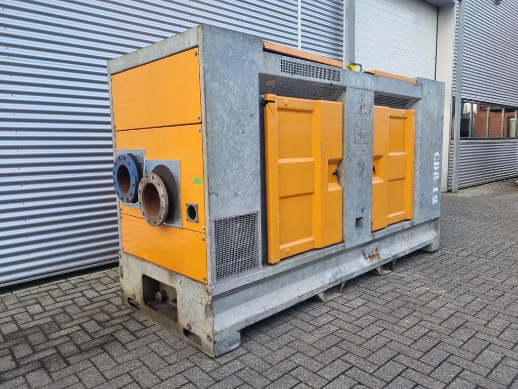 BBA BA200K D285 with Volvo TD520GE