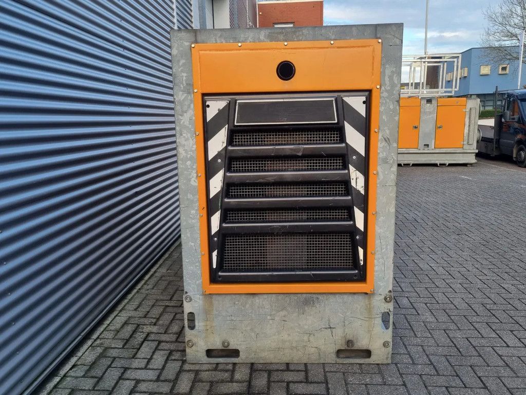 BBA BA200K D285 with Volvo TD520GE