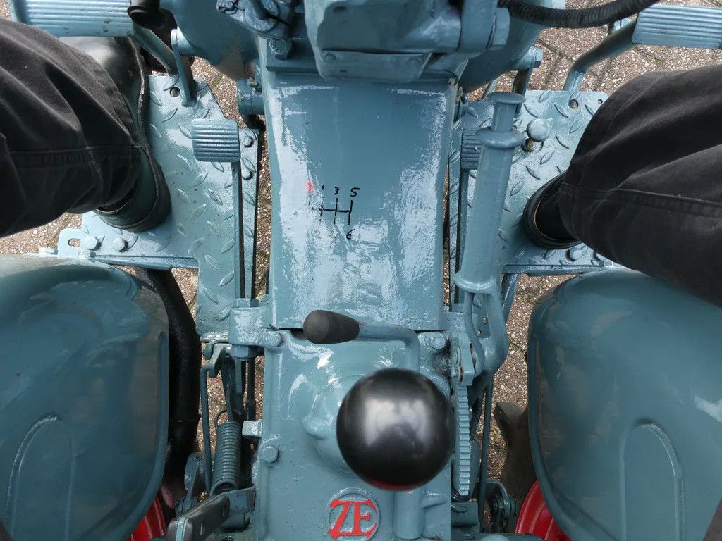 Eicher PUMA I ES202 / 8703 Draaiuren / Smalspoortrekker