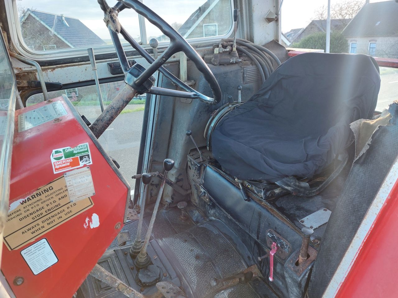 Massey Ferguson 565 met KRUIP versnelling