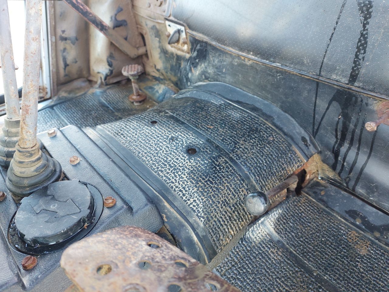 Massey Ferguson 565 met KRUIP versnelling