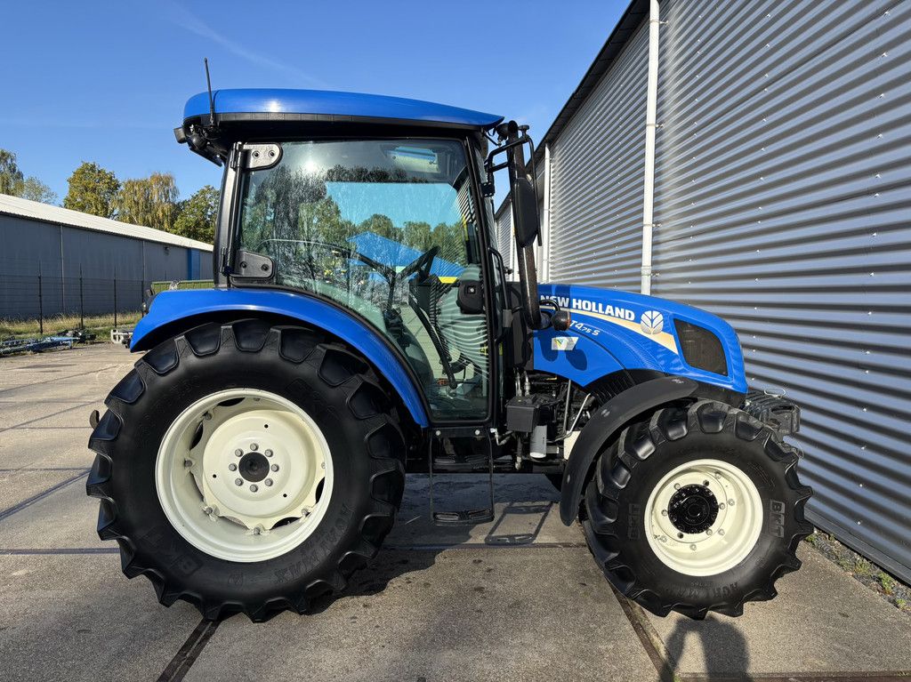 New Holland T4 T4S.75