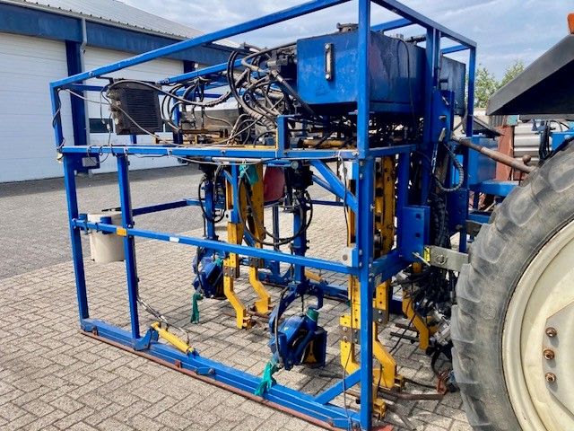 Lommers Rond Snoeimachine & Fiat 80-66 & Kluitensteekmachine