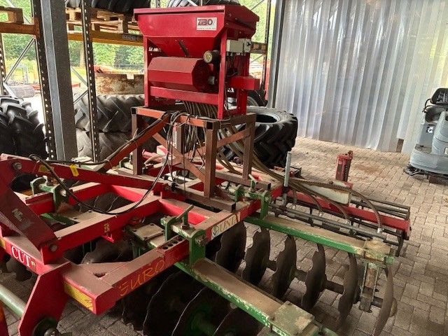 Schijveneg + Zibo Zaaibak