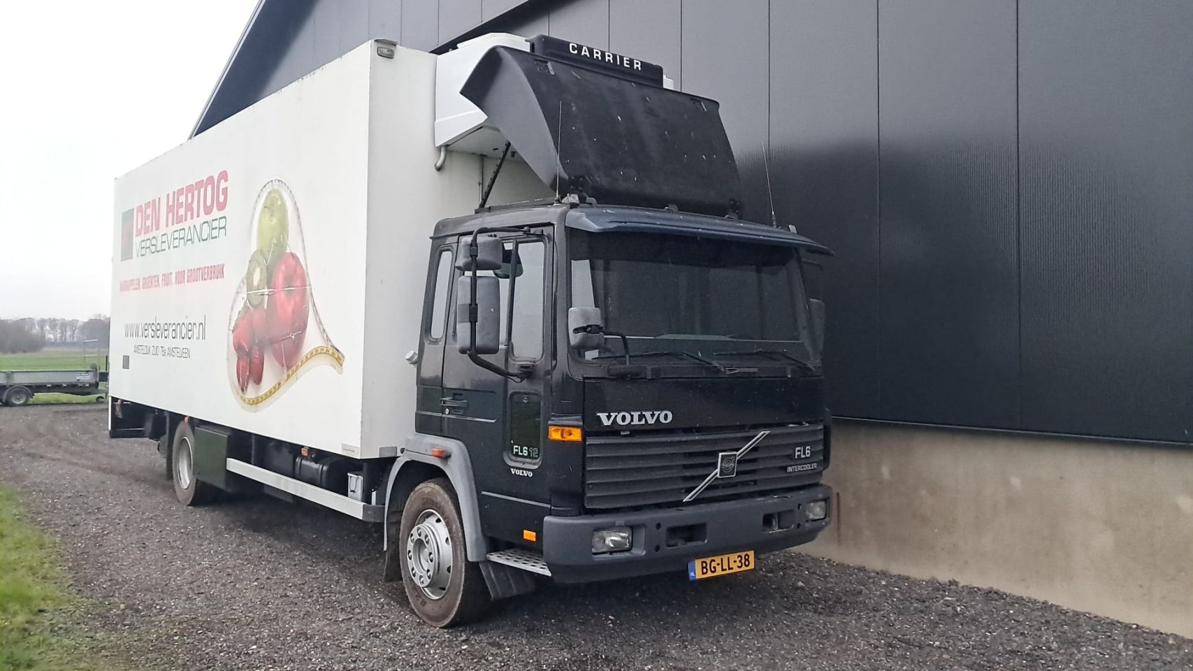 Nette Volvo FL 6 12