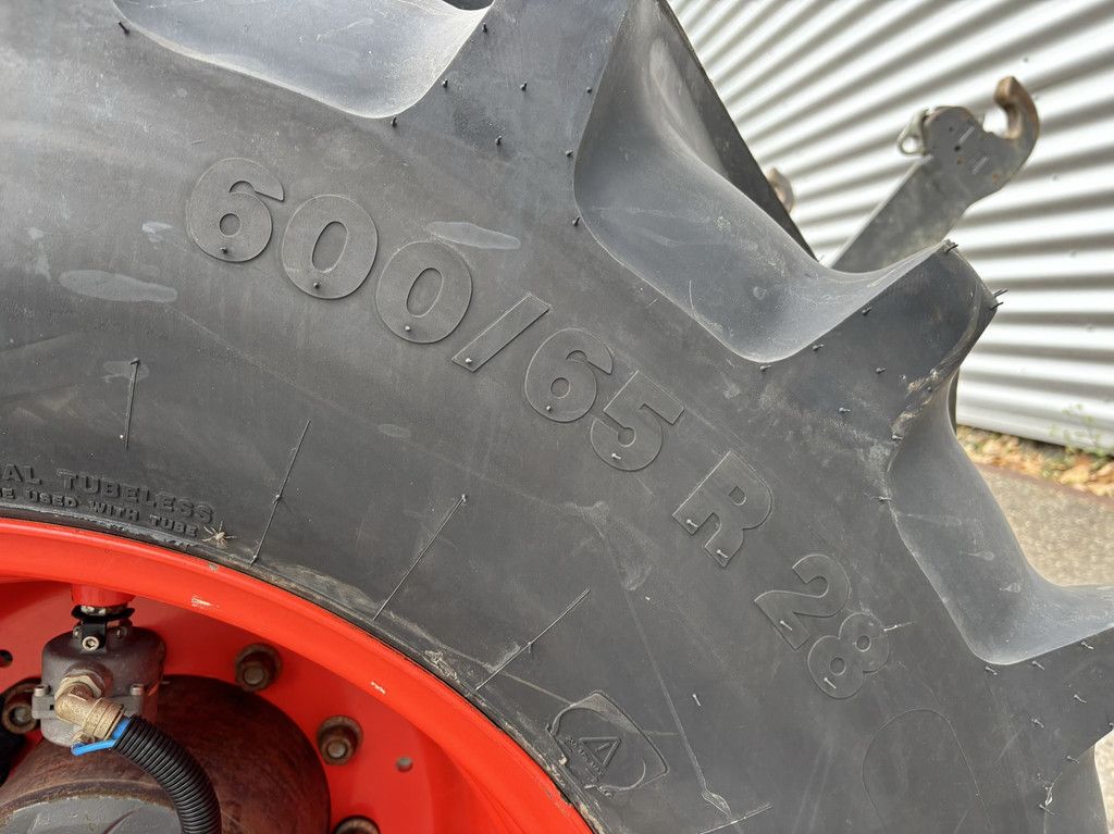 Claas Arion 650 CMATIC CIS