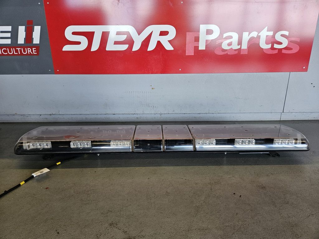 CNH Onderdeel Zwaaibalk