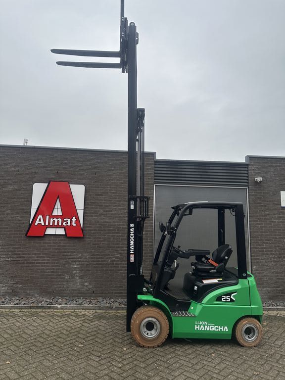 Hangcha CPD25-XD6-SI21