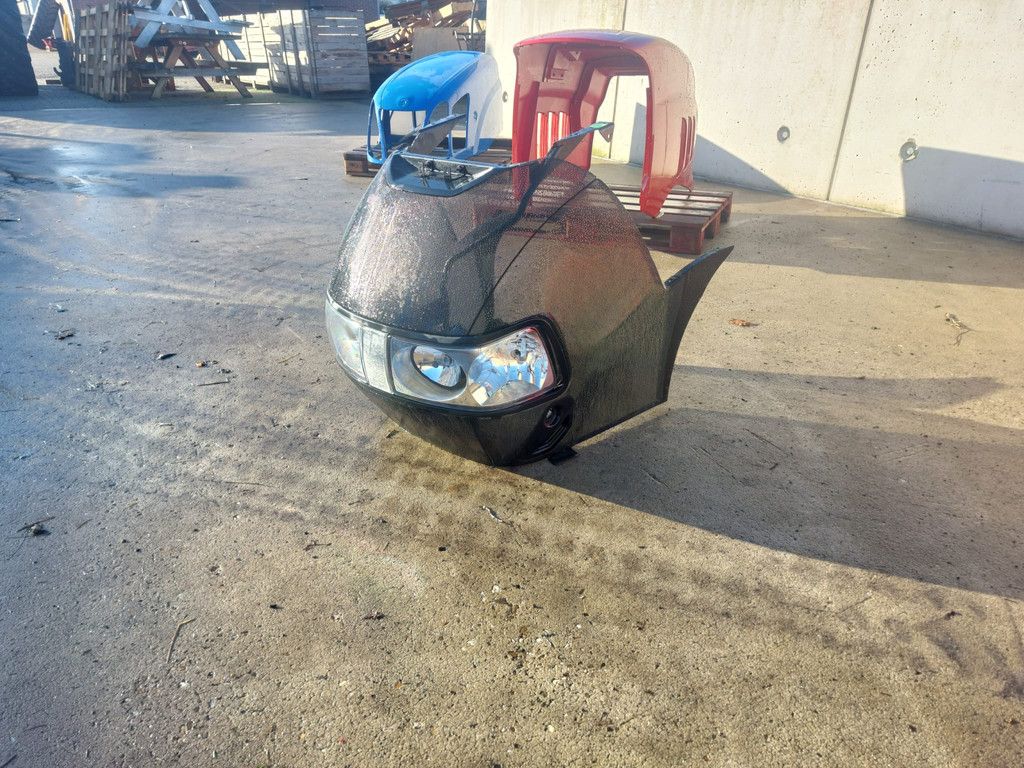 Case IH Maxxum 145 CVX Grill