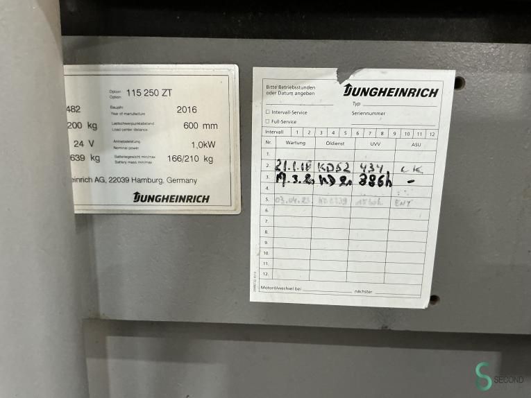 Stackers Electric Jungheinrich EJC 112 2016