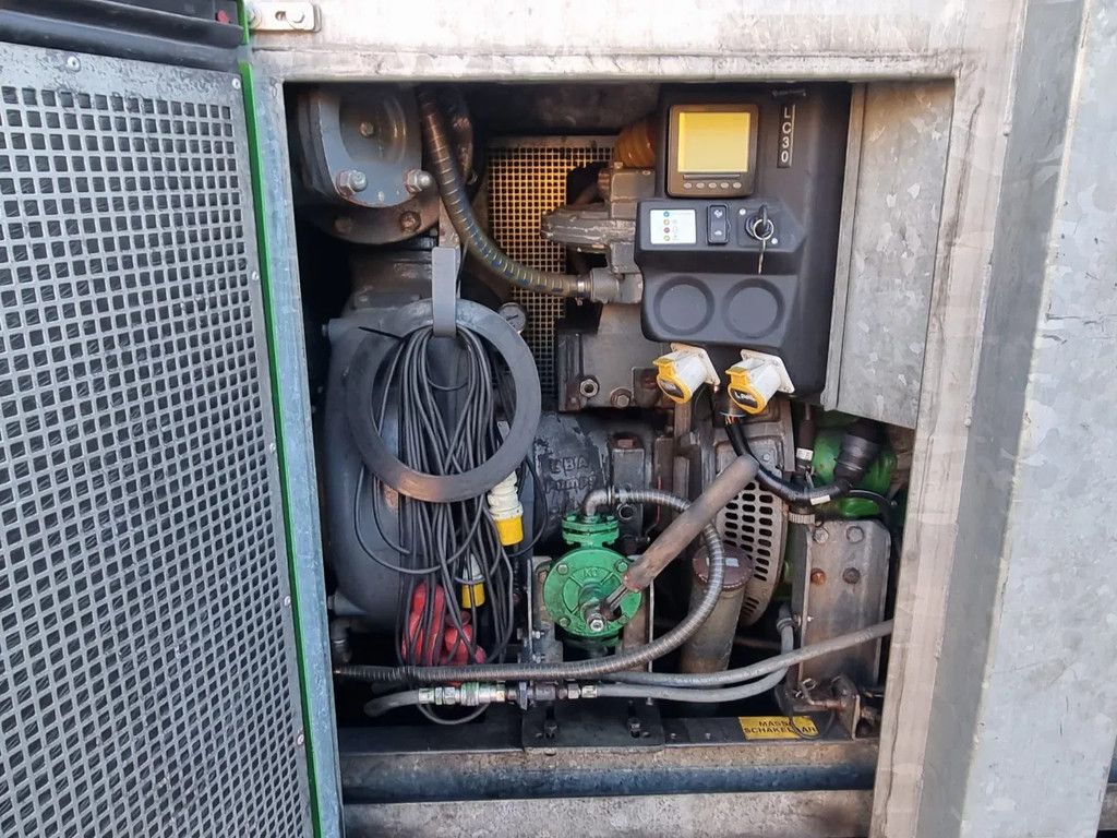 BBA BA200E D285 with John Deere 4045HF