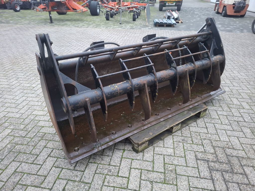 Terex GRIJPERBAK 240CM