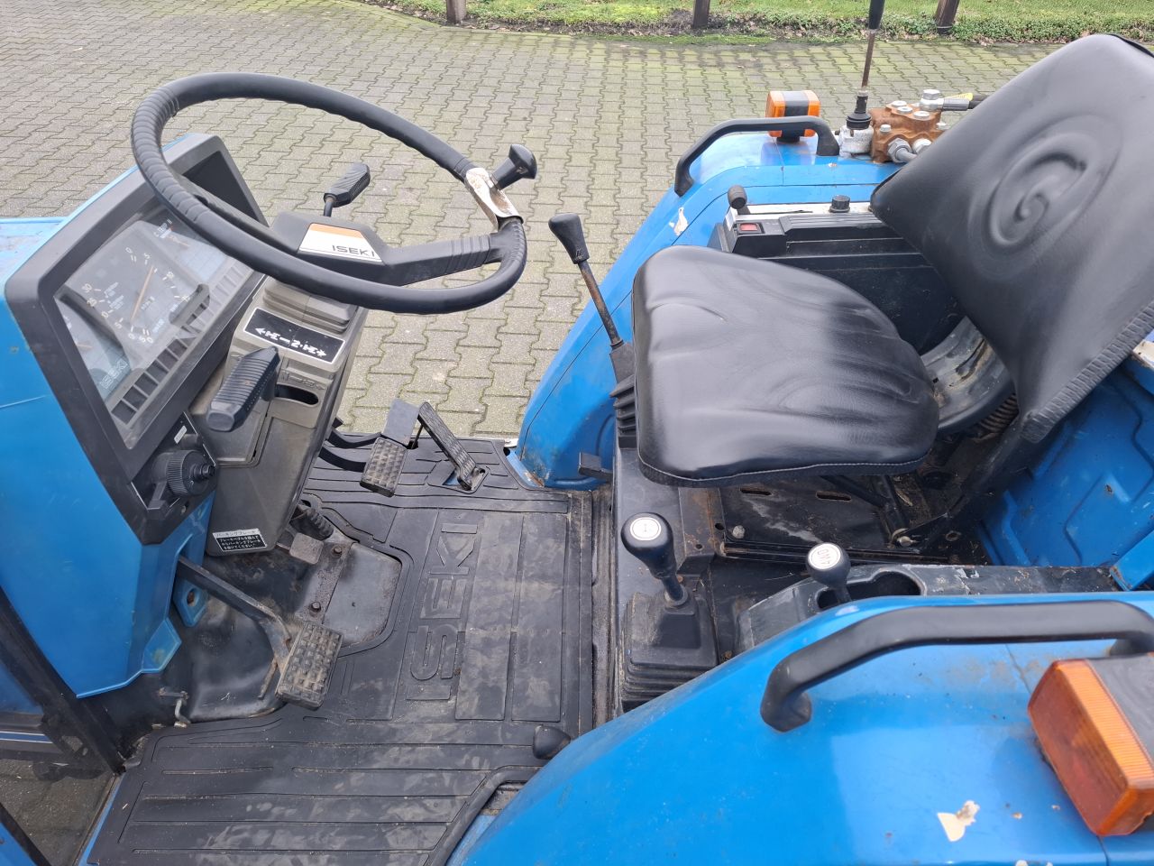 Iseki U-DX 530 3 punts h U-DX 530