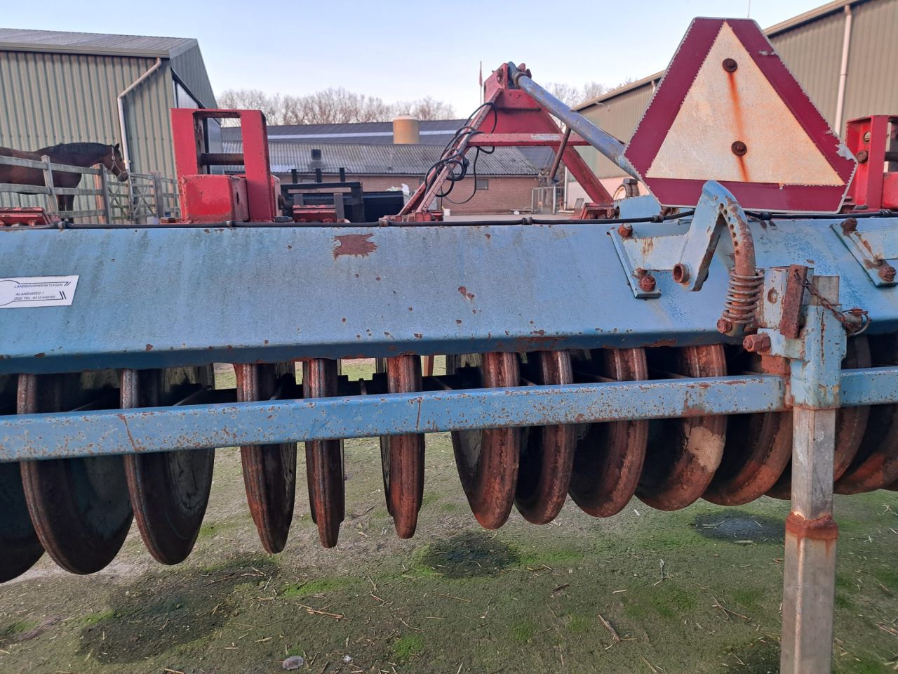 Wifo vaste tand cultivator diepwoeler met bandenrol