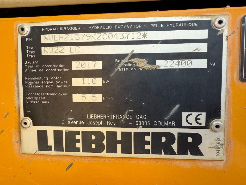 Liebherr R922 LC