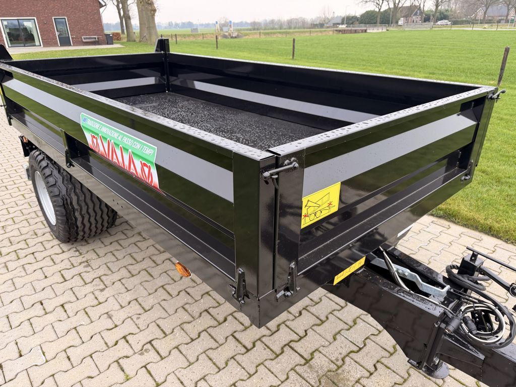 Vaia MR45 export kipwagen