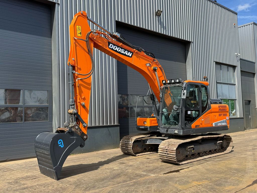 Doosan DX140LC-5 - CE / Verachtert CW30