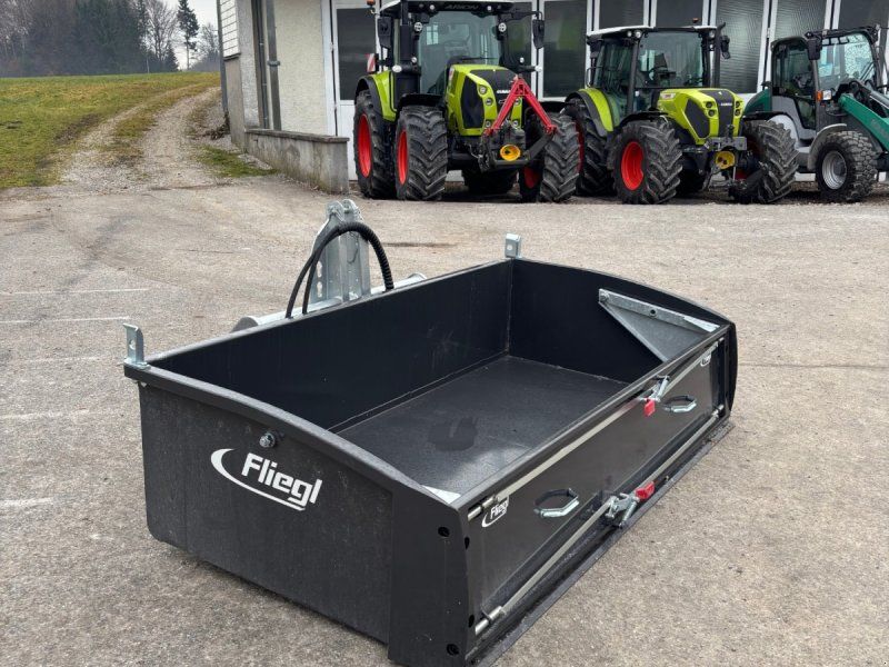 Fliegl Gigant 2200