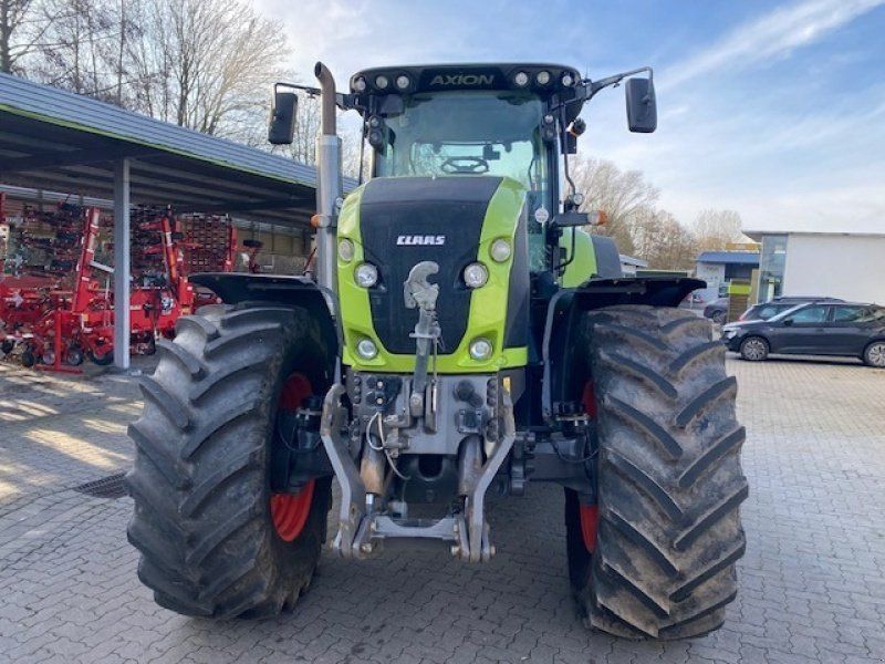 Claas AXION 950
