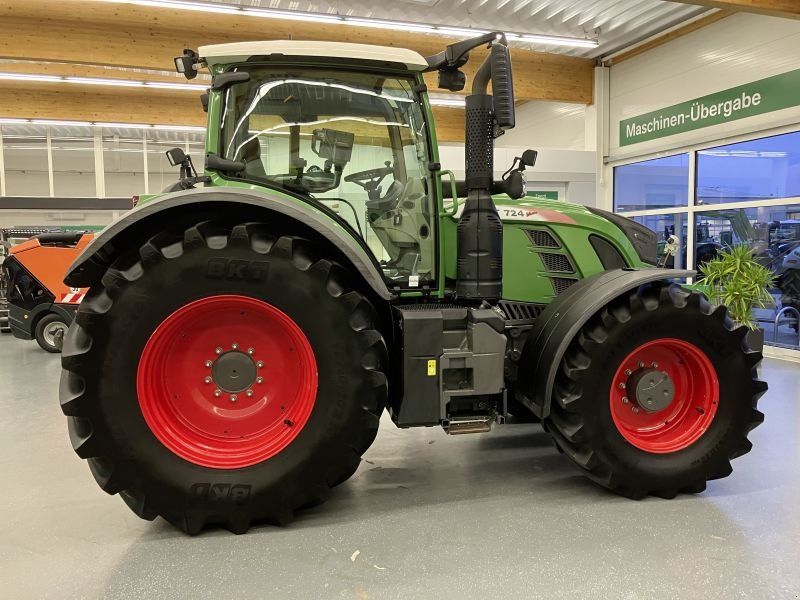 Fendt 724 VARIO S4 PROFI PLUS