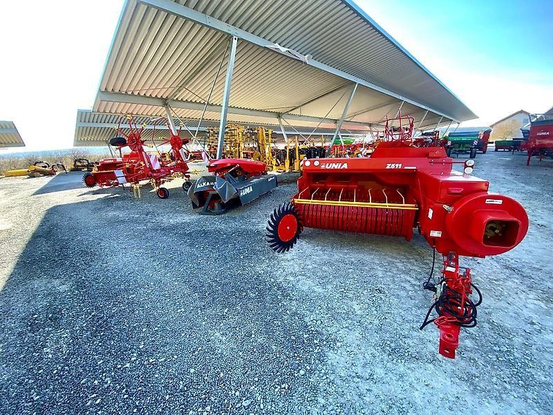 Unia Kostka Z511 Quaderballenpresse