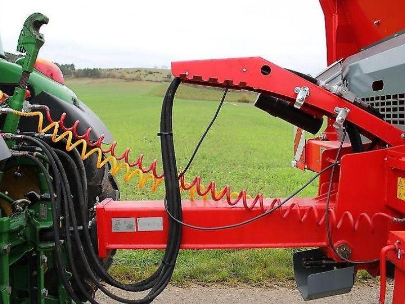 Unia Tytan 13 Premium Miststreuer 14,5 cbm Breitstreuwerk
