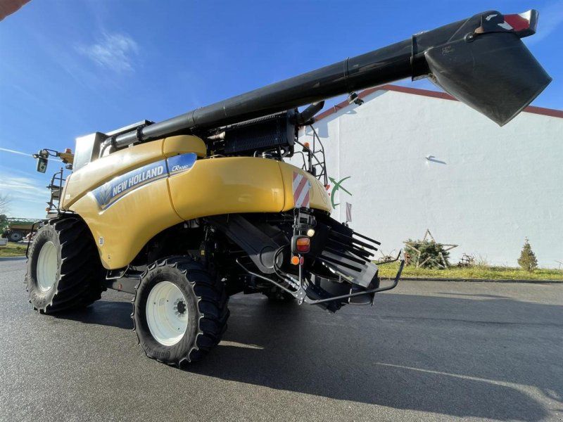 New Holland CR9080 Eleion Allrad
