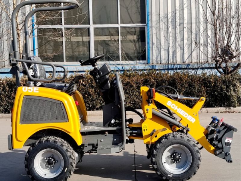Schieder 4WD Elektro-Lader-(Hoflader) 05E