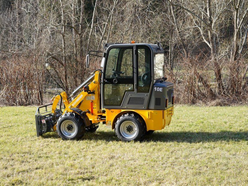 Schieder 4WD Elektro-Lader-(Hoflader)10E mit Kabine