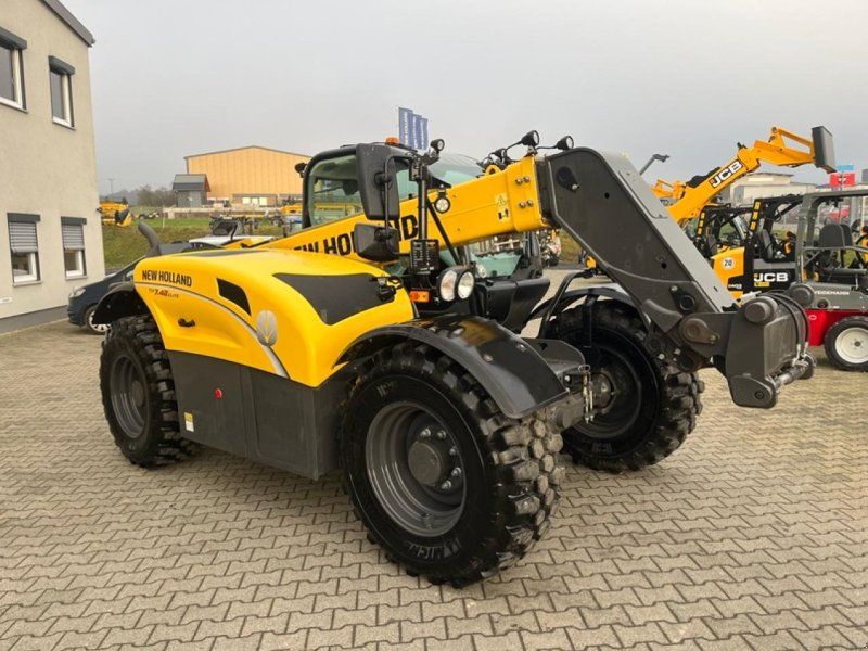 New Holland TH 7.42 ELITE Demo