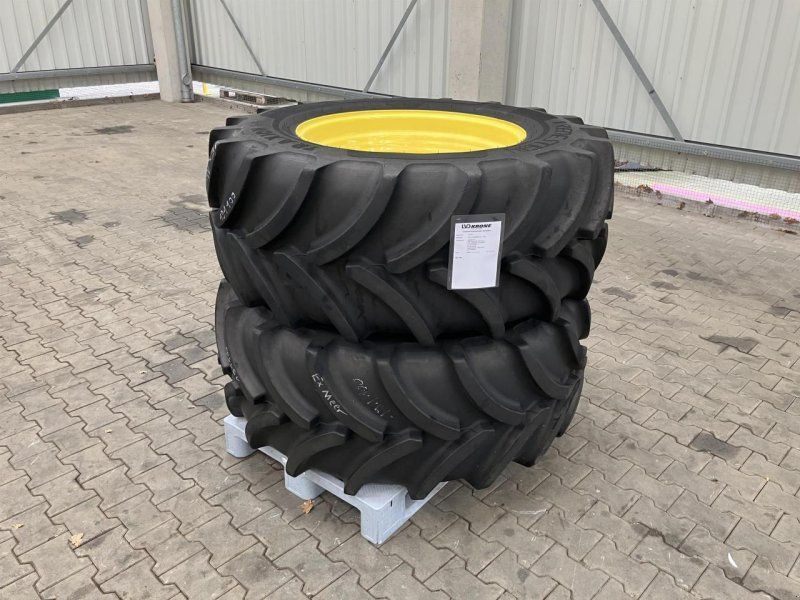 Vredestein 540/65R30