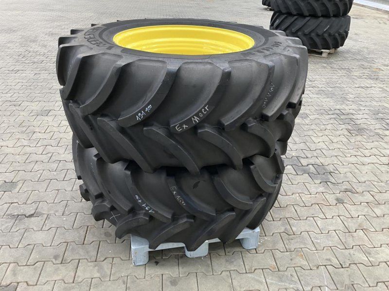 Vredestein 540/65R30