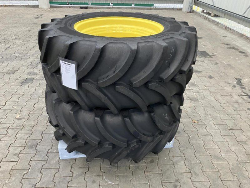 Vredestein 540/65R30