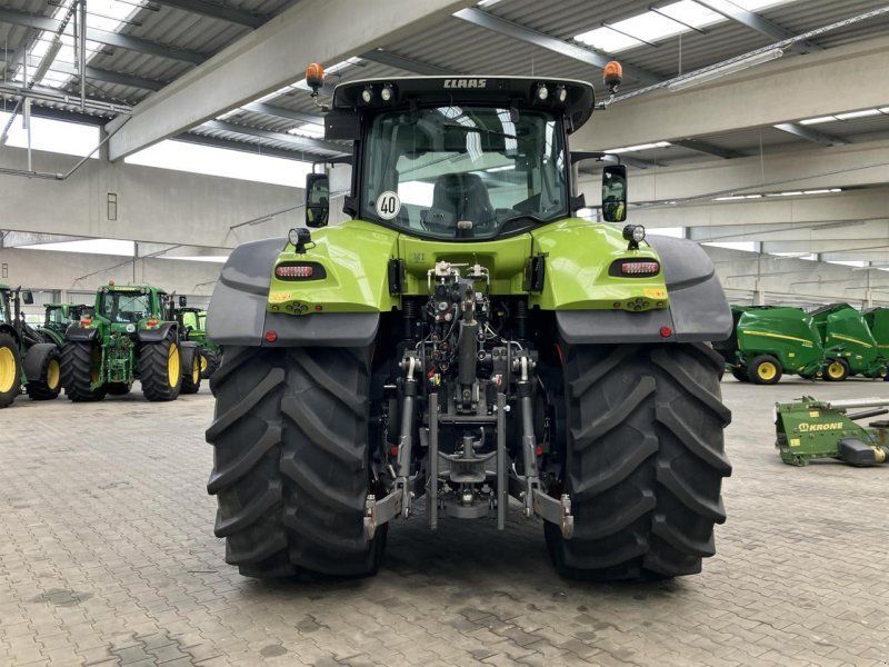 Claas Axion 930
